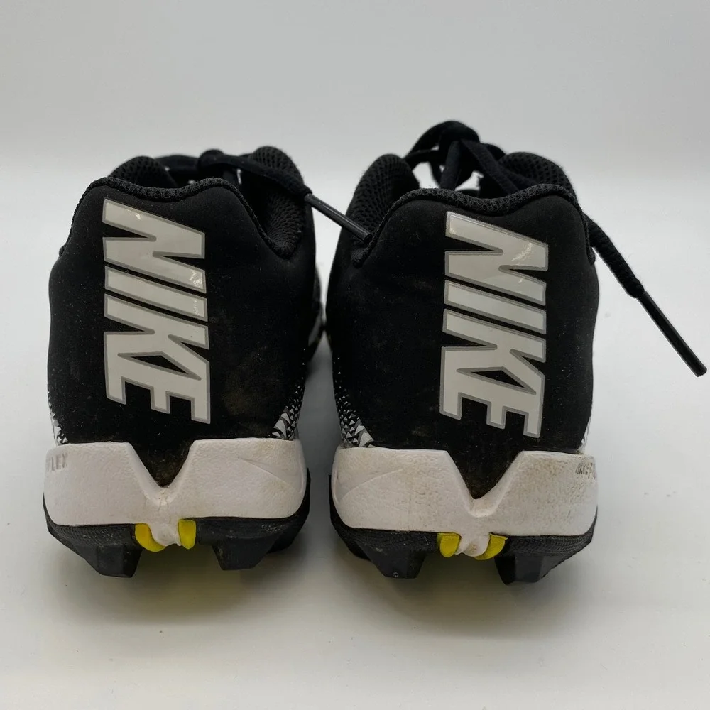 Nike Vapor Shark 2 BG Boys Youth Football and Soccer Cleats Swoosh 833388-001